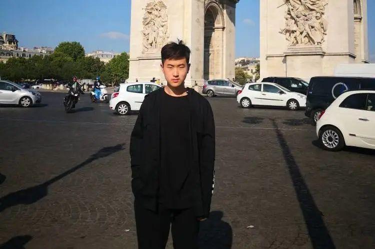 研究生考清华难不难_3个月考上清华的女孩_清华的博士分3月和9月